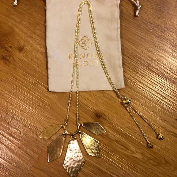 Kendra Scott Mari Necklace - Picture 2 of 5